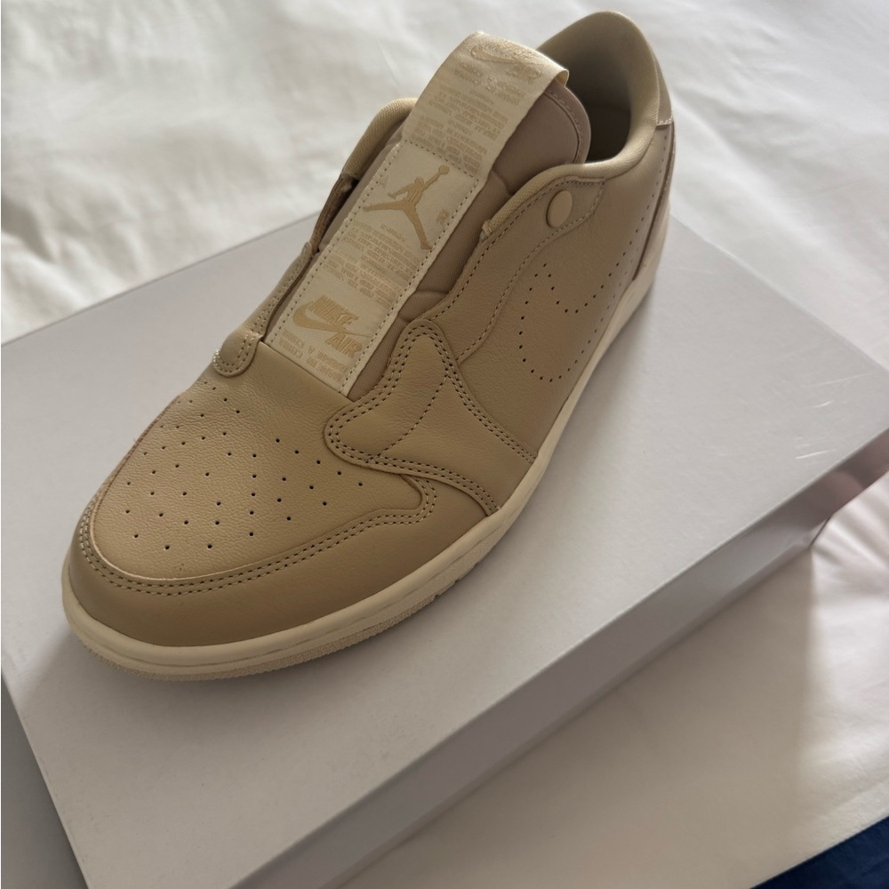 Jordan 1 Low Women’s Beige Sneakers